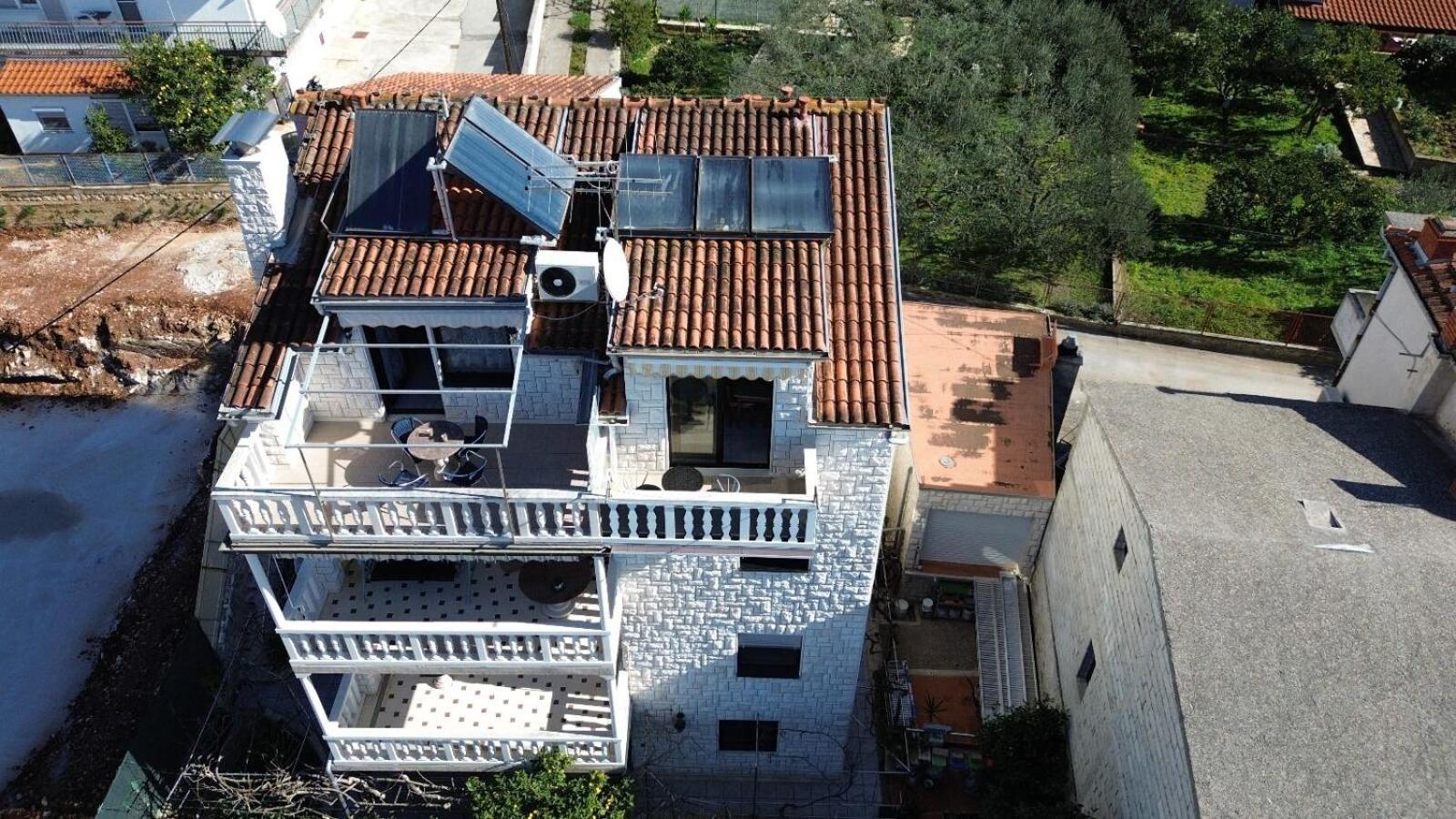 Apartments Anna Trogir Exterior foto
