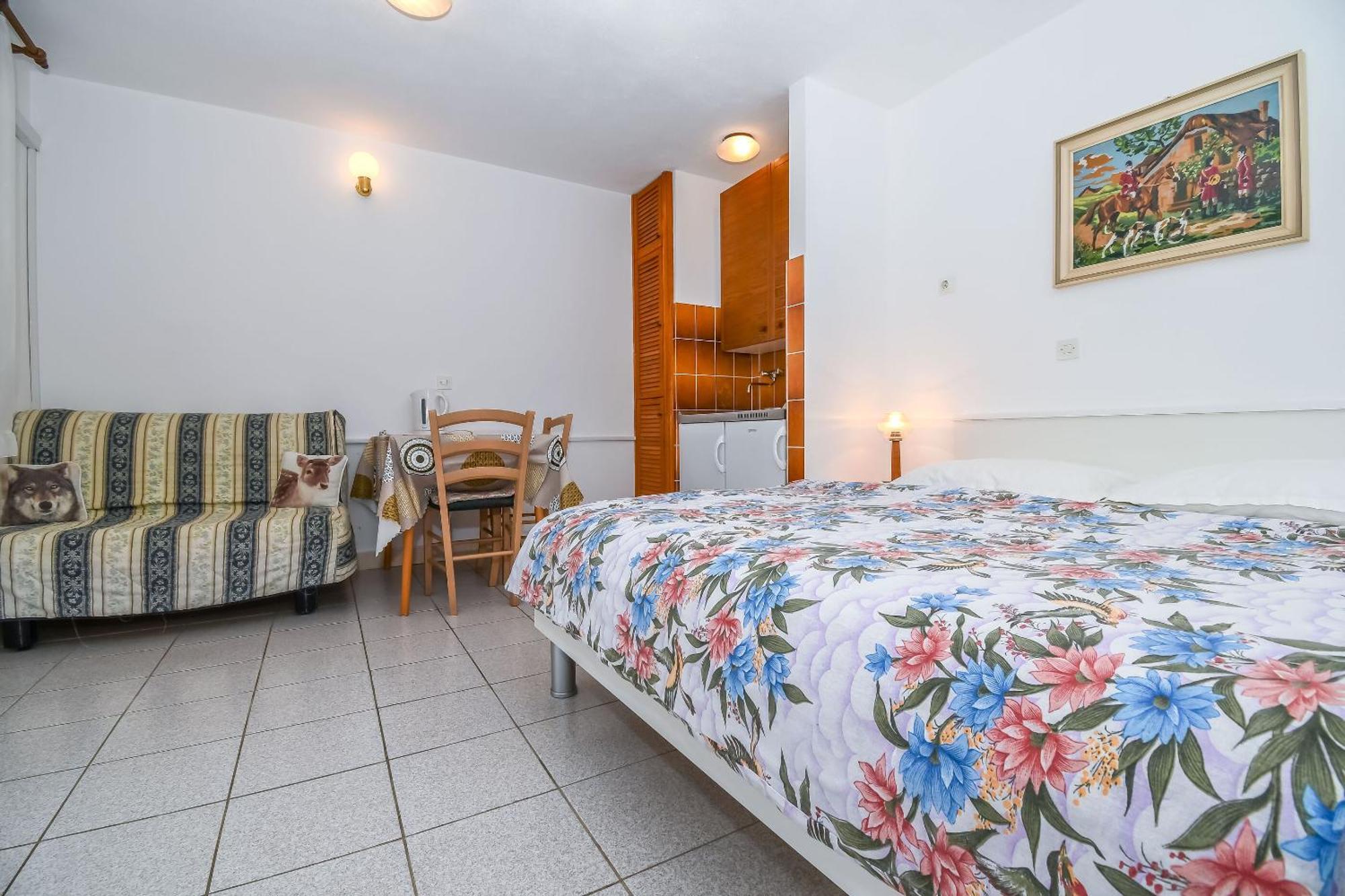 Apartments Anna Trogir Exterior foto