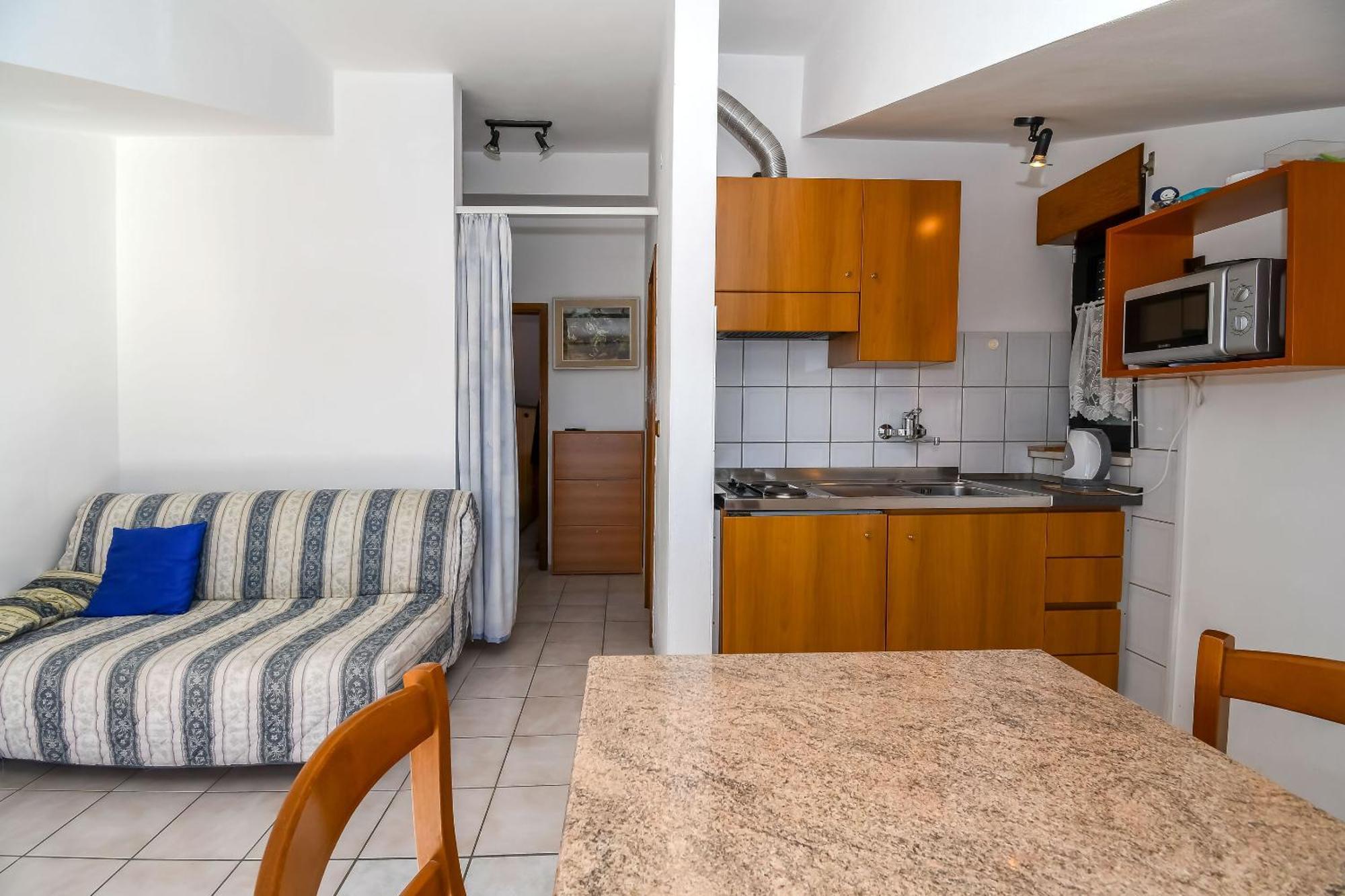 Apartments Anna Trogir Exterior foto